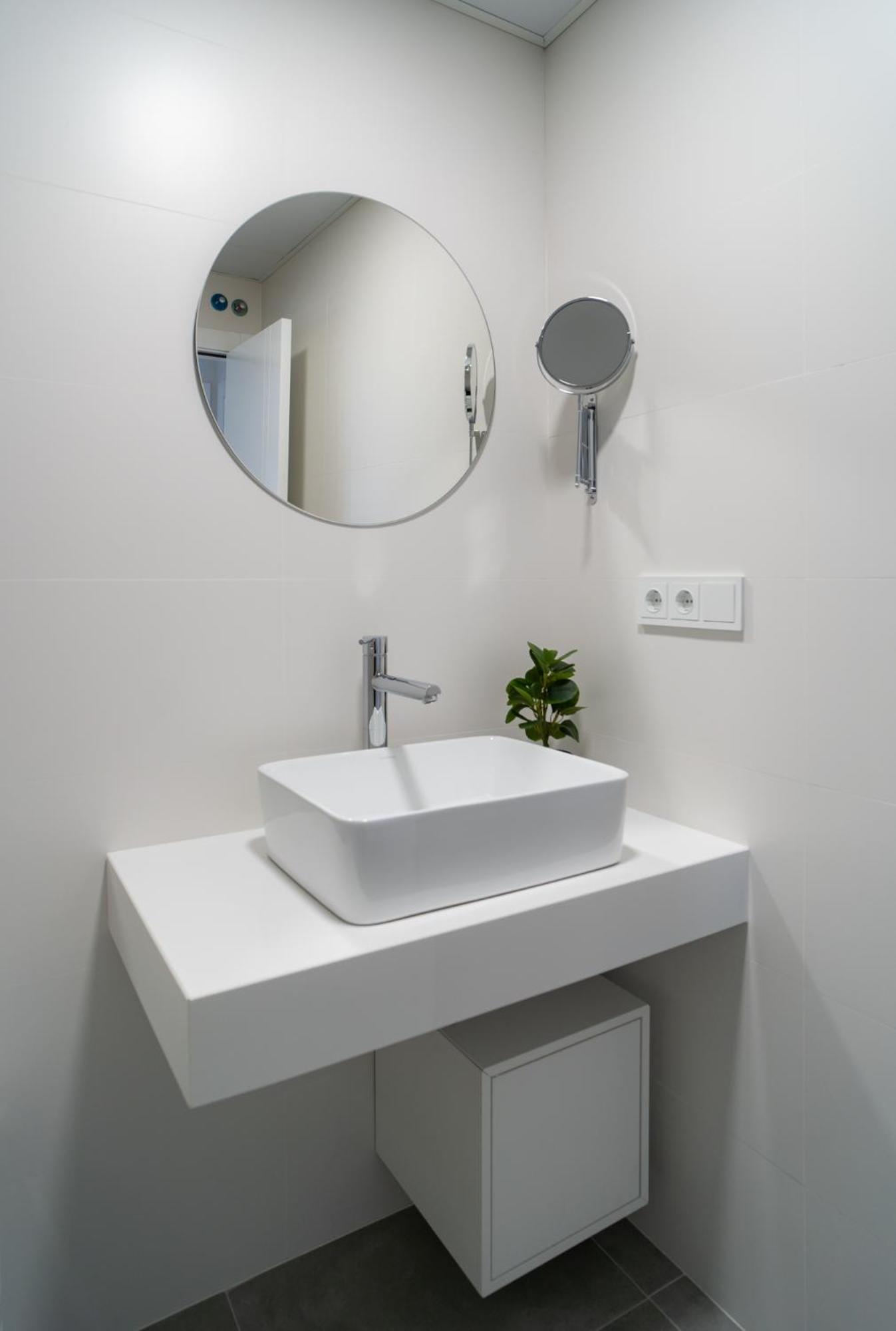 AAC Málaga - Con luz propia, amplio y nuevo! Quarto foto