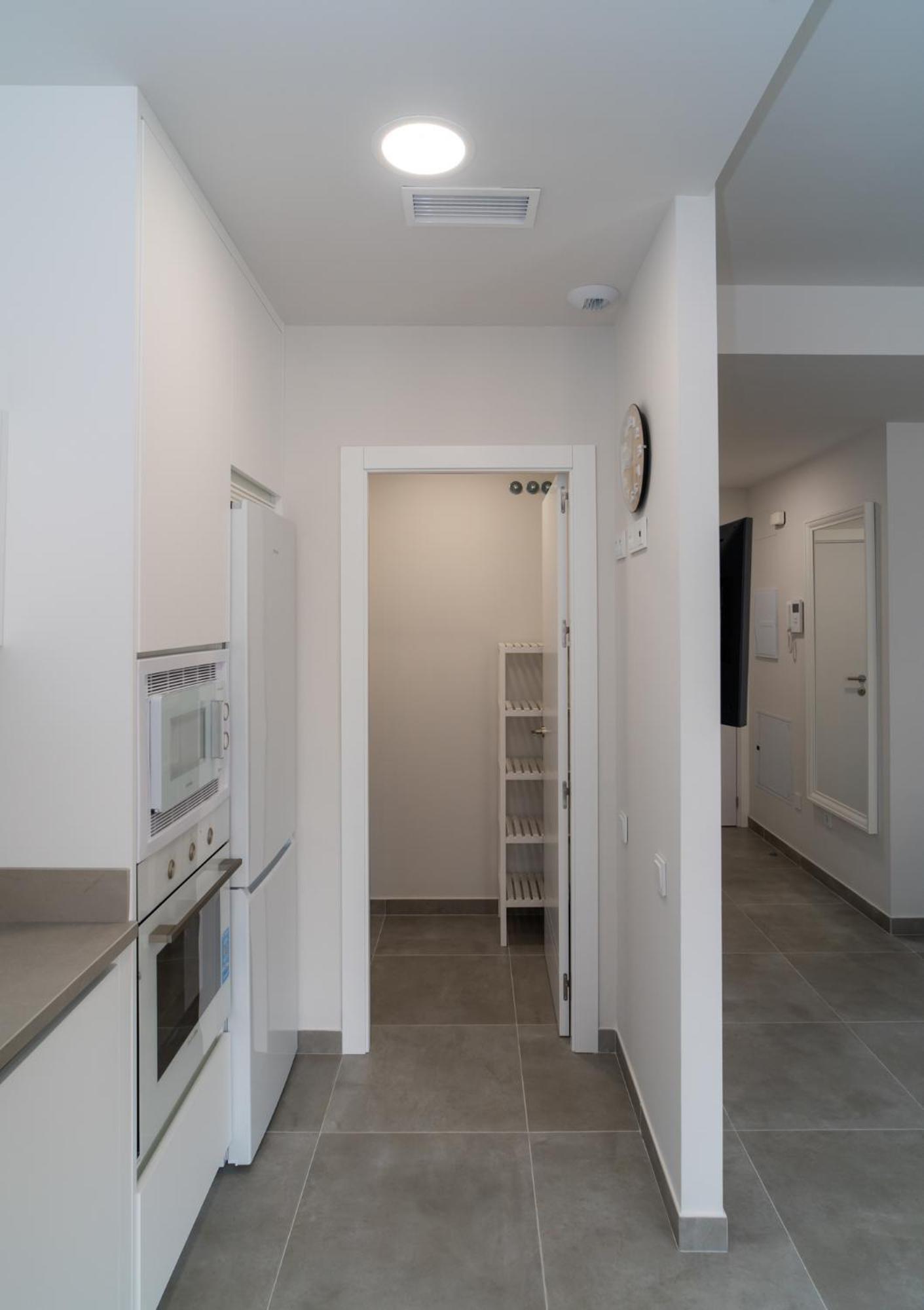 AAC Málaga - Con luz propia, amplio y nuevo! Quarto foto